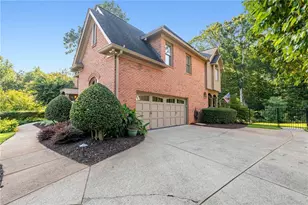 145 Highgrove Dr, Suwanee, GA 30024 - Photo 82