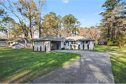 390 Dot Drive, Atlanta, GA 30349 - Photo 26