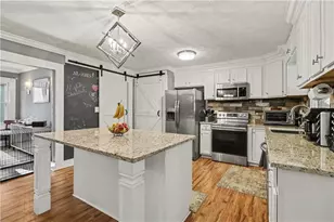 390 Dot Dr, Atlanta, GA 30349 - Photo 8