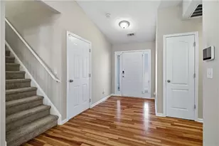 1159 Simonton Glen Way, Lawrenceville, GA 30045 - Photo 4