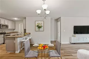 122 W Lexington Ave, Griffin, GA 30223 - Photo 2