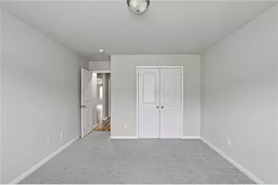 122 W Lexington Avenue, Griffin, GA 30223 - Photo 12