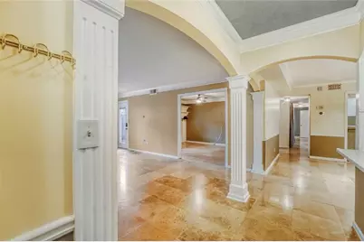 6851 Roswell Road #M13, Atlanta, GA 30328 - Photo 2