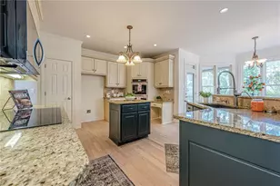 6270 Deerwoods Trail, Alpharetta, GA 30005 - Photo 12