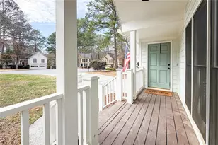 672 Wedgewood Dr, Woodstock, GA 30189 - Photo 4