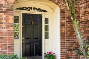 20 Stratford Hall Pl NE, Atlanta, GA 30342 - Photo 2