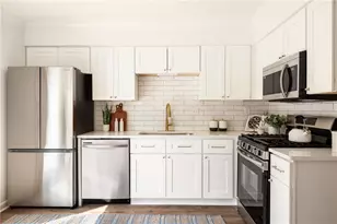 20 Stratford Hall Pl NE, Atlanta, GA 30342 - Photo 12