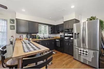 957 Rowland Road, Stone Mountain, GA 30083 - Photo 6