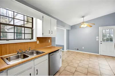 2404 Rhine Court, Lawrenceville, GA 30043 - Photo 16