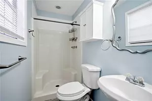 2404 Rhine Ct, Lawrenceville, GA 30043 - Photo 20