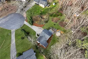 2404 Rhine Ct, Lawrenceville, GA 30043 - Photo 54