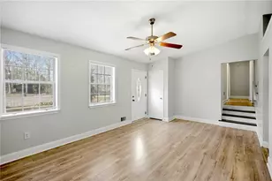 2404 Rhine Ct, Lawrenceville, GA 30043 - Photo 12