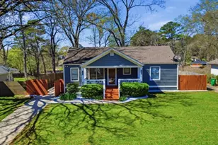 1670 Cecilia Dr SE, Atlanta, GA 30316 - Photo 1