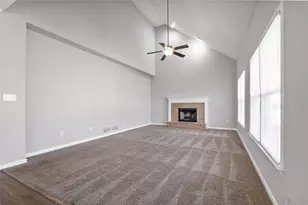 680 Somerset Vale Dr, Lawrenceville, GA 30044 - Photo 12