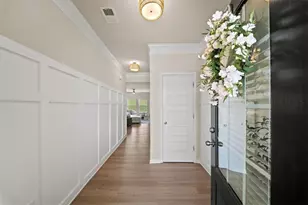 301 Braswell Ct, Woodstock, GA 30188 - Photo 2