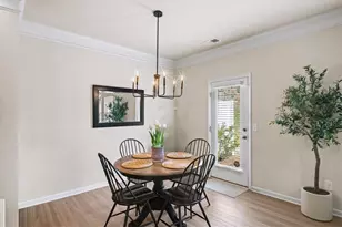 301 Braswell Ct, Woodstock, GA 30188 - Photo 10