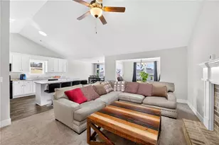 1302 River Mist Cir, Jefferson, GA 30549 - Photo 6