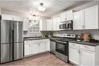 207 Antebellum Court, Riverdale, GA 30274 - Photo 2