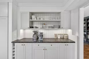 384 Lamplighter Ln SE, Marietta, GA 30067 - Photo 6