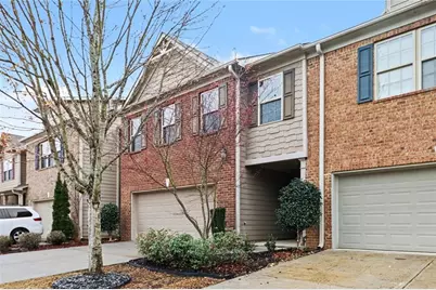 2524 Morgan Chase Drive, Buford, GA 30519 - Photo 2