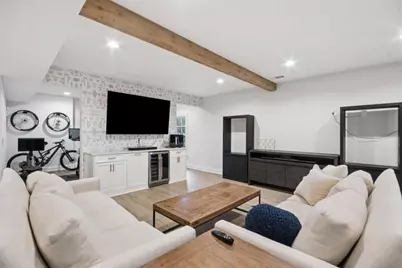 2561 Thompson Road NE, Brookhaven, GA 30319 - Photo 32