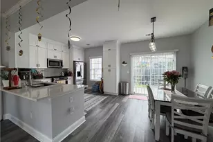 10900 Wittenridge Dr, Alpharetta, GA 30022 - Photo 4