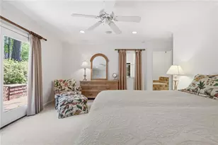 2059 Brookview Dr NW, Atlanta, GA 30318 - Photo 16