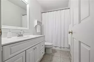 2059 Brookview Dr NW, Atlanta, GA 30318 - Photo 22