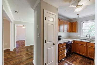 345 Research Drive #330, Athens, GA 30605 - Photo 2