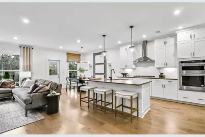 4735 Wilderness Trail, Flowery Branch, GA 30542 - Photo 10