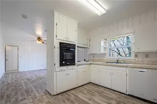 33 Summit Dr, Lindale, GA 30147 - Photo 12
