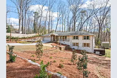 3711 Hickory Circle SE, Smyrna, GA 30080 - Photo 4