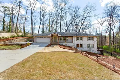 3711 Hickory Circle SE, Smyrna, GA 30080 - Photo 2
