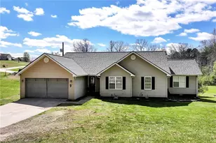 255 Leatherford Rd, Cleveland, GA 30528 - Photo 1