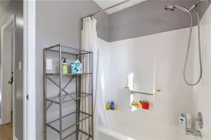 1389 Ashbrook Dr, Lawrenceville, GA 30043 - Photo 22