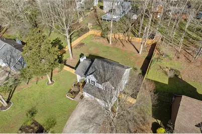 1389 Ashbrook Drive, Lawrenceville, GA 30043 - Photo 32