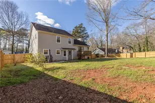 1389 Ashbrook Dr, Lawrenceville, GA 30043 - Photo 26