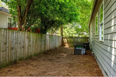1266 Almont Drive SW, Atlanta, GA 30310 - Photo 28