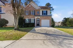 3852 Shenfield Dr, Union City, GA 30291 - Photo 2