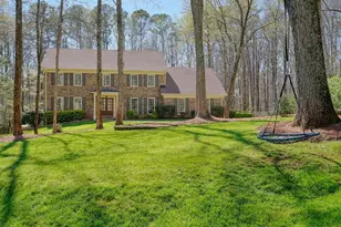 235 Oak Leaf Cir, Roswell, GA 30075 - Photo 44