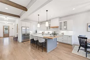 1329 Sylvan Cir NE, Brookhaven, GA 30319 - Photo 4