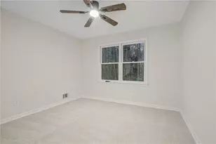 5464 Breathitt Dr SW, Lilburn, GA 30047 - Photo 20