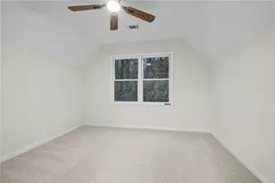 5464 Breathitt Dr SW, Lilburn, GA 30047 - Photo 28
