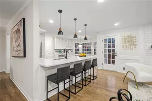 5464 Breathitt Dr SW, Lilburn, GA 30047 - Photo 10