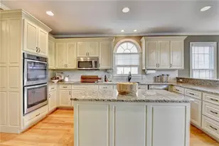 7640 Stratton Point, Suwanee, GA 30024 - Photo 30