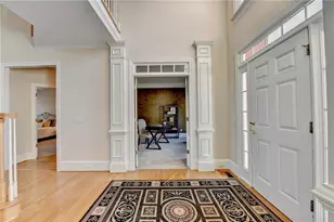 7640 Stratton Point, Suwanee, GA 30024 - Photo 8