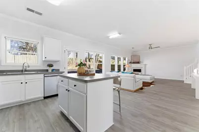 241 Ascott Lane, Woodstock, GA 30189 - Photo 4