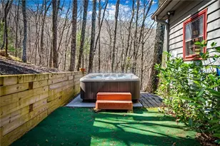 240 Mountain View Ct, Ellijay, GA 30536 - Photo 18