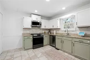 4569 Hickory Forest Dr NW, Acworth, GA 30102 - Photo 8