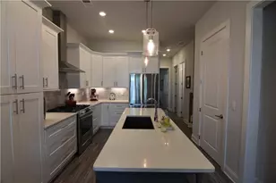 137 Pearl St, Woodstock, GA 30188 - Photo 8